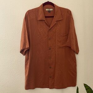 Tommy Bahama Silk button down‎